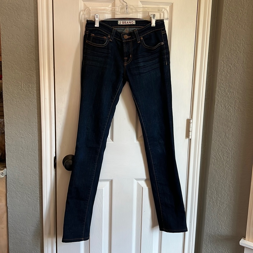 J Brand size 25 straight leg jeans